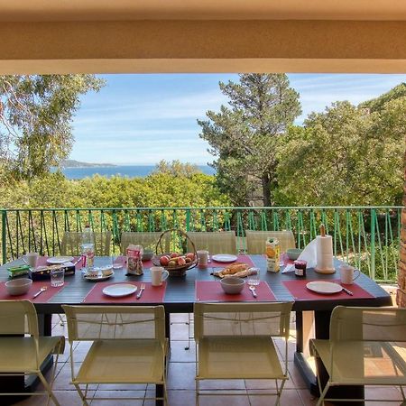 Villa Cavalaire Sur Mer מראה חיצוני תמונה