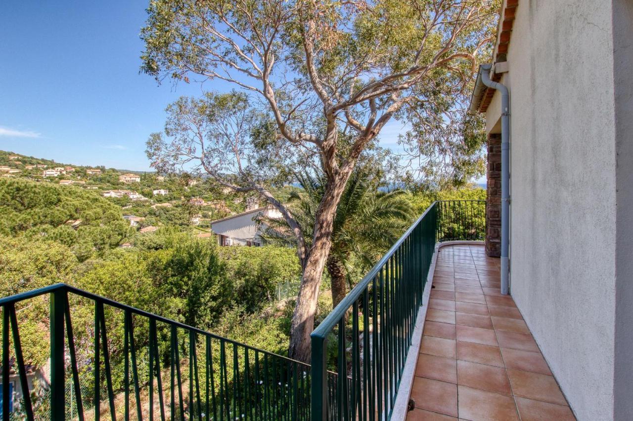 Villa Cavalaire Sur Mer מראה חיצוני תמונה