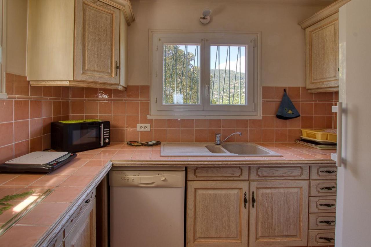 Villa Cavalaire Sur Mer מראה חיצוני תמונה